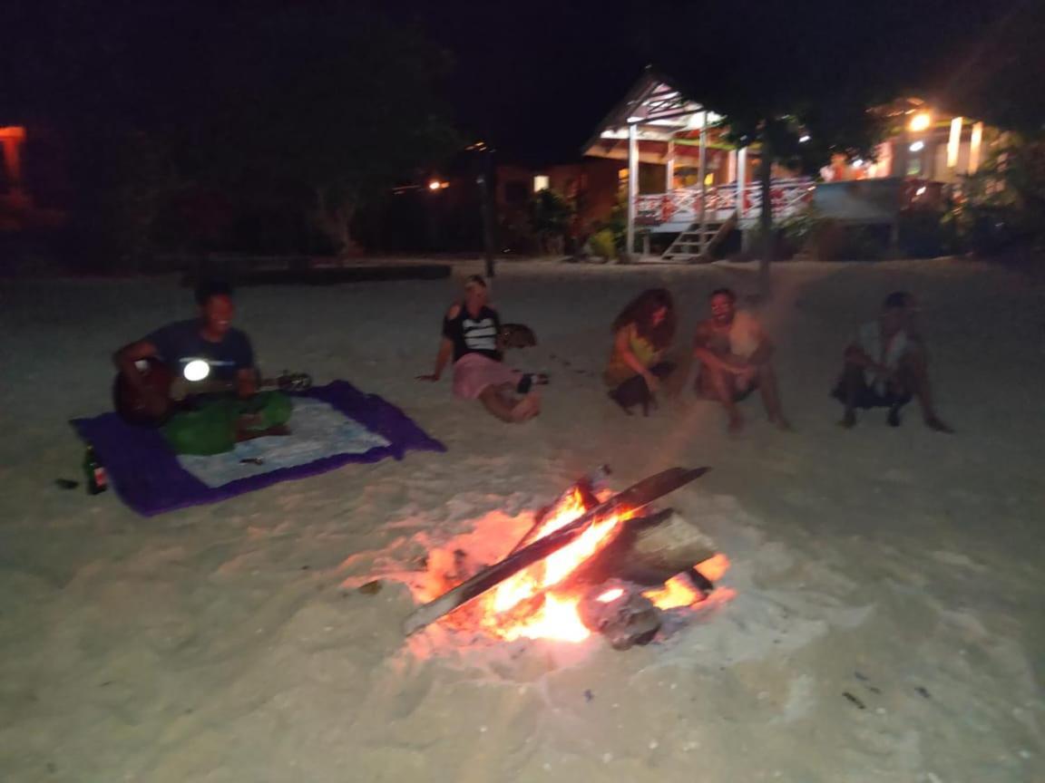Pondok Lestari Kadidiri Batudaka Extérieur photo